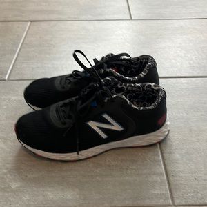 New Balance Kids Arishi v2 trainers (Size US 5.5)